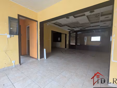 immeuble investissement avec local et appartement vaite