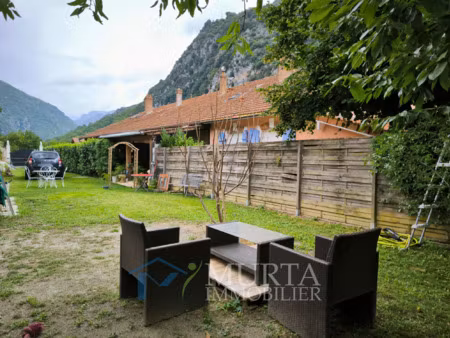 vente maison 5 pièces 160 m² breil-sur-roya (06540)