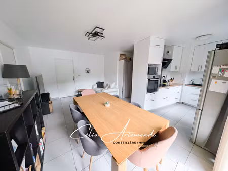 charme en rez-de-jardin à bussy - f4