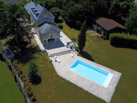 maison de prestige de 287 m2 en vente avanton  nouvelle-aquitaine