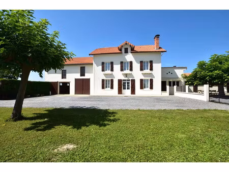 vente maison 7 pièces 170 m² arzacq-arraziguet (64410)
