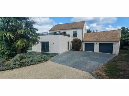 maison contemporaine avec jardin et terrasse gazeran (78)