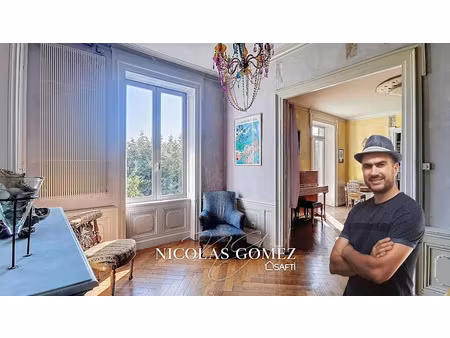 vente maison 8 pièces 257 m² à saint-germain-au-mont-d'or (69650)  699 000 €
