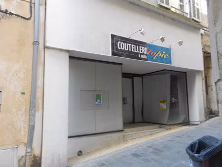 vente commerce 154 m² thiers (63300)