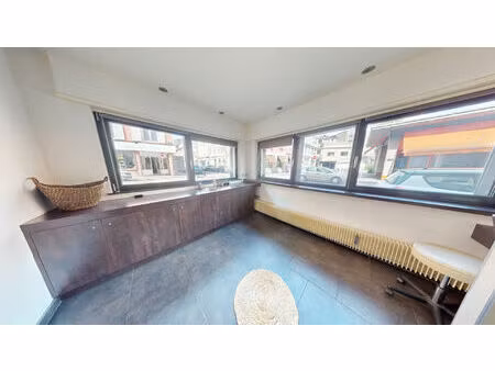 local commercial à vendre à mulhouse 56 m²