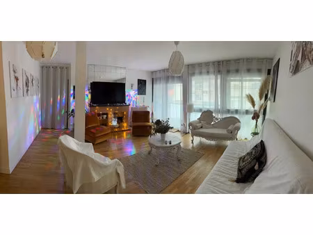 location meublée maison 5 pièces 110 m² à clermont-ferrand (63000)  1 320 €
