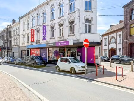 ouvrez votre commerce dans le centre de tamines !