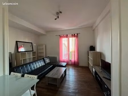 superbe t3 meublé de 65 m2 au cœur de limoges  2 chambres  wifi  machine à laver  lave vai