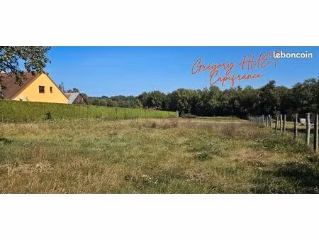 terrain 2 882 m² valailles