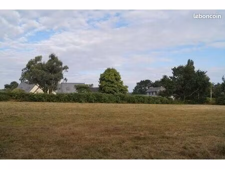 terrain 1118 m² saint-quay-perros
