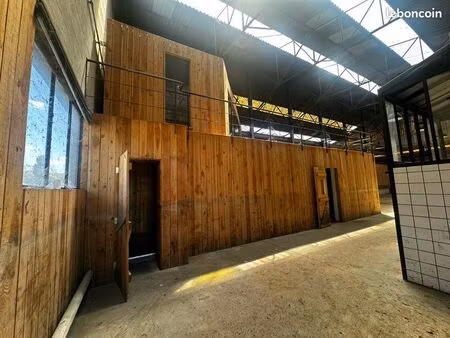 local d activité 350 m2 avec bureaux