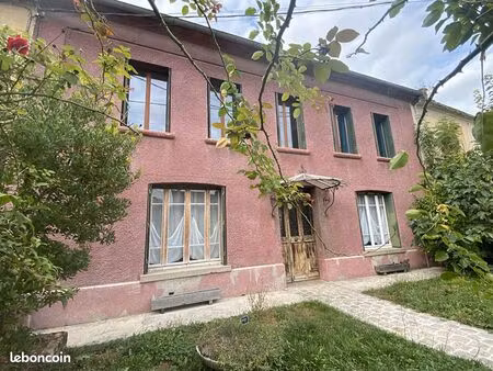 maison 5 pièces 117 m²