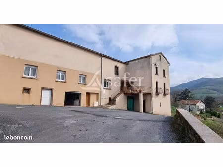 propriété 7 pièces 135 m²