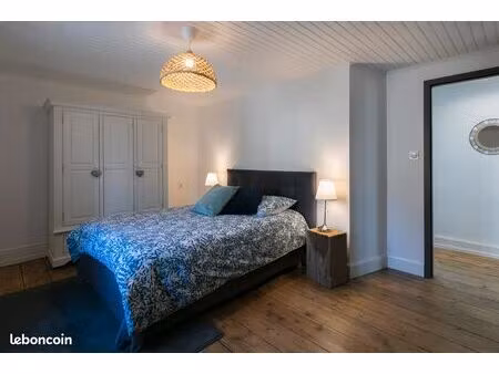 maison t3 meublée de 110m² avec balcon et jardinet