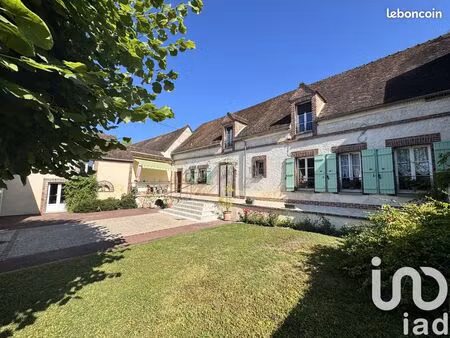 longère 6 pièces 258 m²