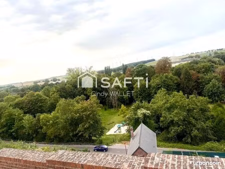 maison 6 pièces 136 m²