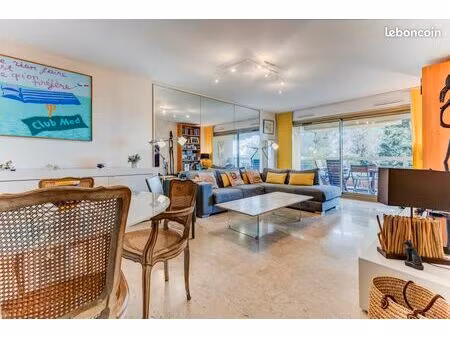 a vendre appartement nice fabron 3 pieces 80 m2 550 000 euros