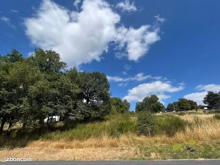 terrain 931 m² treignac