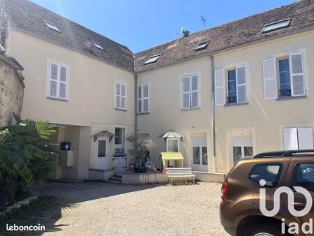 immeuble 220 m² villeneuve-la-guyard