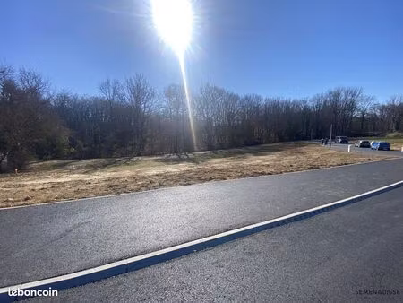 terrain 545 m² saint-clar-de-rivière