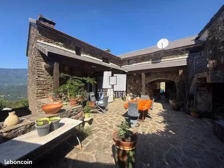 maison 5 pièces 135 m²