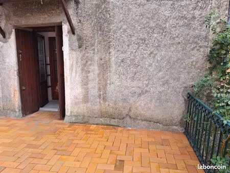 maison de village 3 pièces 57 m²