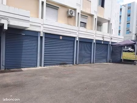 location dépôt  garage  box 20 et 100m2 sécurisé