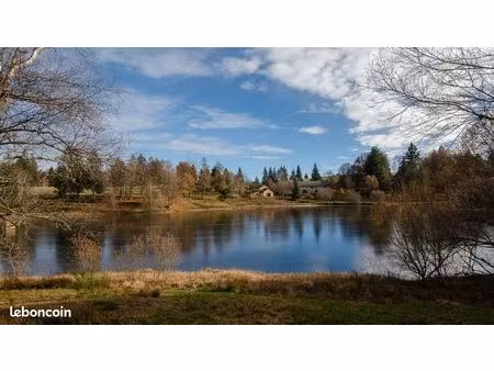 ferme en corrèze avec 57ha de nature intacte