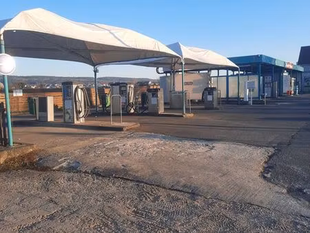 station lavage auto et laverie