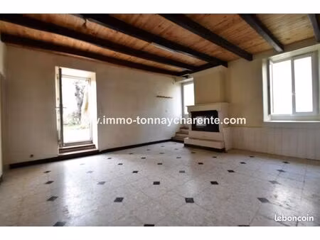 maison de ville 5 pièces 82 m²