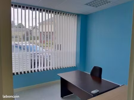 location bureaux  commerces vitrine toutes activités