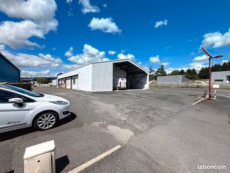 local 320 m² allassac