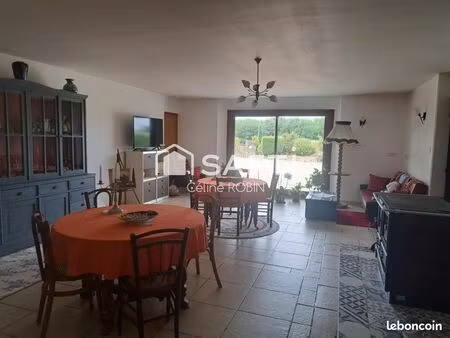 propriété 5 pièces 170 m²