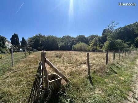 terrain 775 m² montreux-jeune