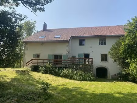 ferme 9 pièces 317 m²