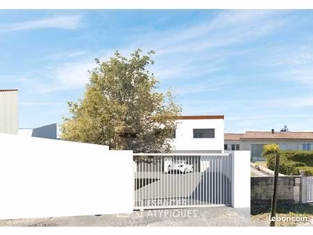 terrain 1700 m² semussac