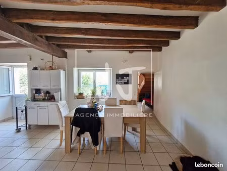 maison 2 pièces 64 m²