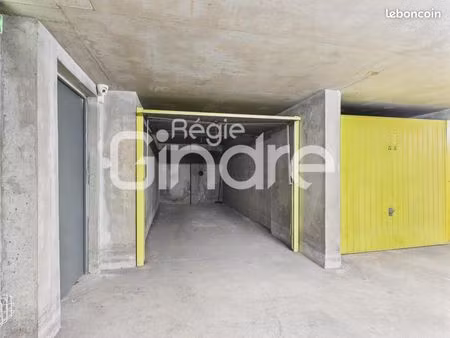 garage/box 16 m² lyon