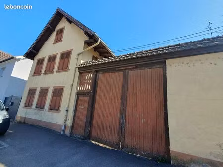 maison 10 pièces 242 m²