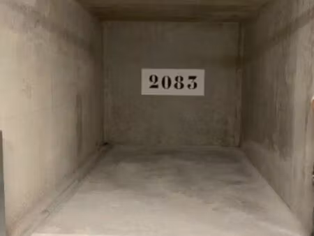 emplacement de stationnement/parking – 4  rue zacharie 78500 sartrouville