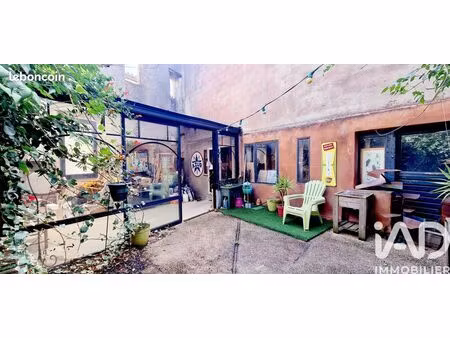 maison de village 8 pièces 179 m²