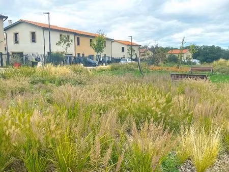 terrain 437 m² montanay