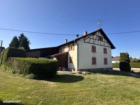 ferme 6 pièces 133 m²