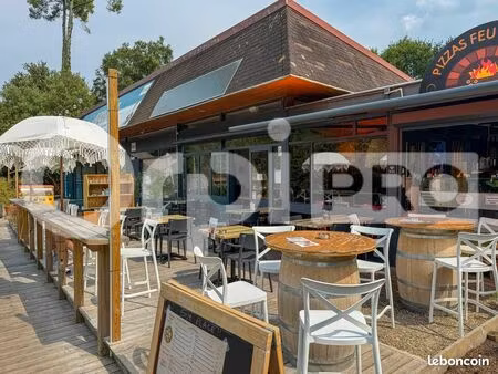 local commercial 141 m²