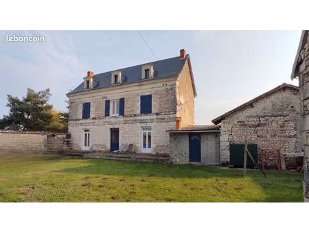 maison 6 pièces 169m²