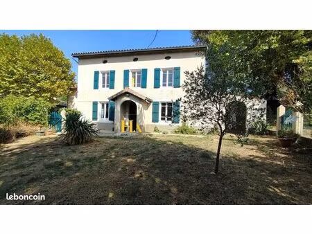 maison 6 pièces 137 m²