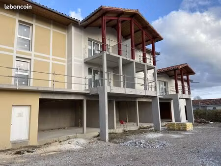 local commercial 53 m²