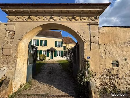 maison 5 pièces 135 m²