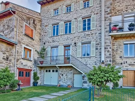 maison de village 8 pièces 164 m²