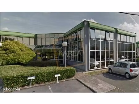 bureaux 145 m²